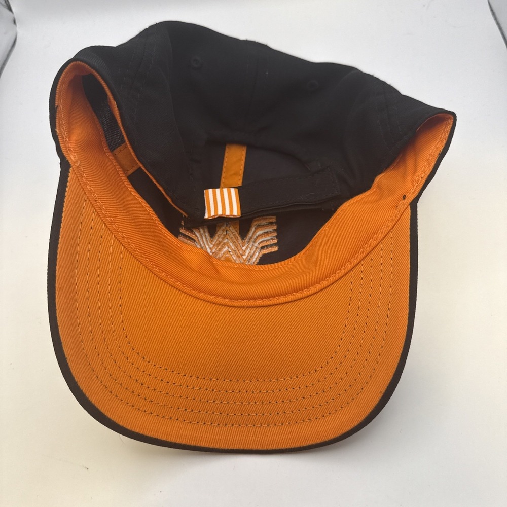 Whataburger Black Hat Cap Adjustable Strapback Logo Embroidered Employee Work - Picture 2 of 2